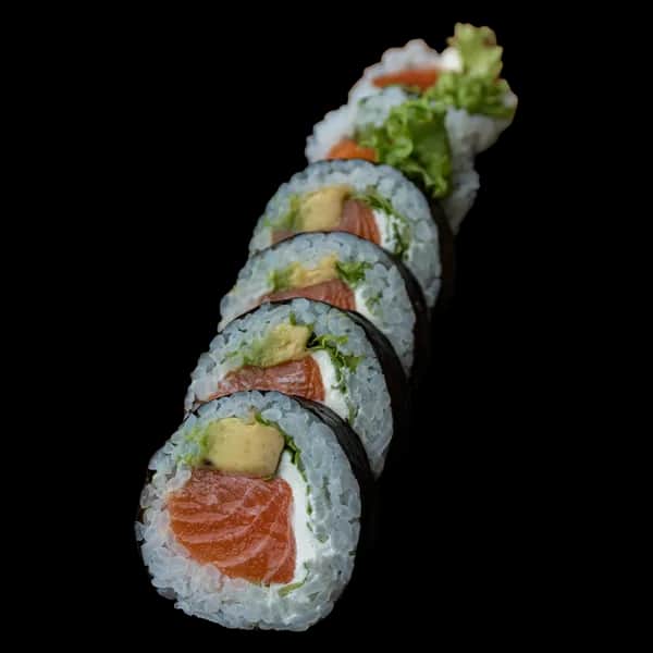 Futomaki – Łosoś surowy, serek, awokado (6 szt.)
