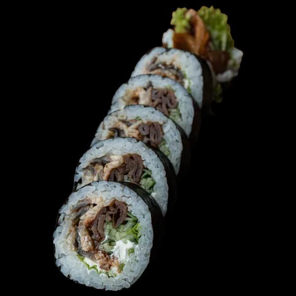 Futomaki – Węgorz pieczony, serek, ogórek, kanpyo, sezam, sos teriyaki (6 szt.)