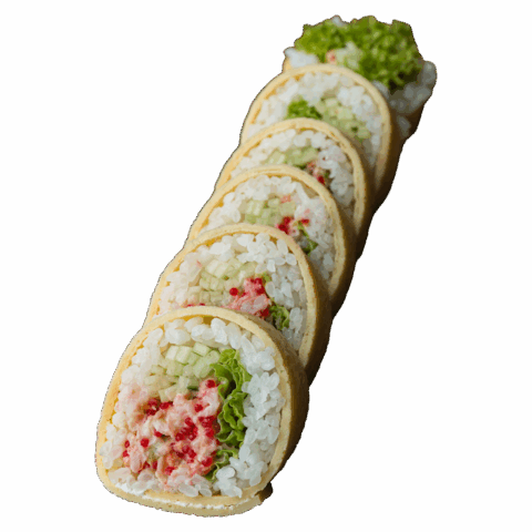 Tamago Maki – Sałatka z krewetek, ogórek (6 szt.)